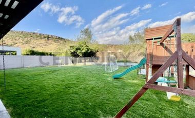 SE VENDE HERMOSA CASA EN TIERRAS LINDAS AMPLIADA, PISCINA Y TERRENO GRANDE