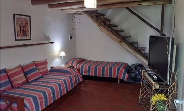 ALQUILER TEMPORARIO - CASA CUADRA Y MEDIA DEL MAR 5/6 PERSONAS