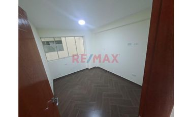 Estrena Tu Hogar Hoy – Alquiler De Depa Moderno Con Ascensor En Campoy