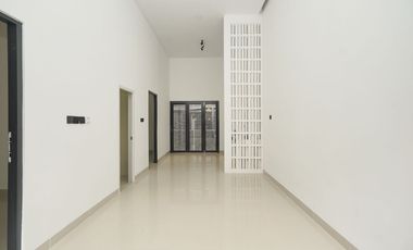 Rumah Terawat di Bekasi Dekat ke Terminal dan Stasiun Bisa KPR J-39394