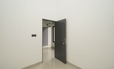 Rumah Terawat di Bekasi Dekat ke Terminal dan Stasiun Bisa KPR J-39394