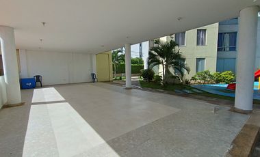 apartamento en arriendo en prados del este. Cod A25607