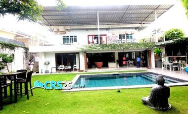 For Sale or For Rent 4 Bedroom House in Banilad Cebu