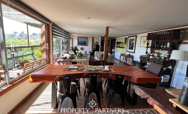 Excelente oportunidad, dos  casas con espectacular vista al mar, Santo Domingo tradicional