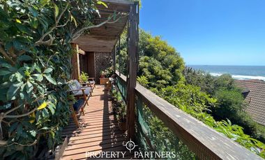 Excelente oportunidad, dos  casas con espectacular vista al mar, Santo Domingo tradicional