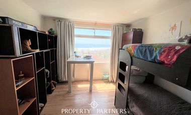 Excelente oportunidad, dos  casas con espectacular vista al mar, Santo Domingo tradicional