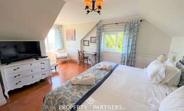 Excelente oportunidad, dos  casas con espectacular vista al mar, Santo Domingo tradicional