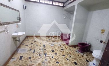 CASA EN ARRIENDO BARRIO CENTRO I1560