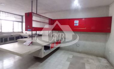 CASA EN ARRIENDO BARRIO CENTRO I1560