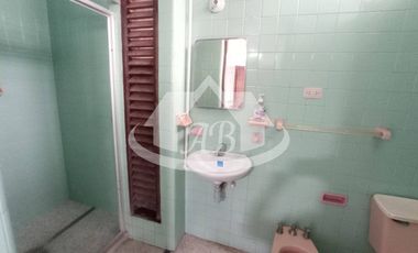 CASA EN ARRIENDO BARRIO CENTRO I1560