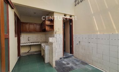 Rumah Luas Ngeblong 1.5Lt Carport 2 Mbl Cluster Arcamanik Bandung