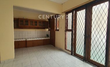 Rumah Luas Ngeblong 1.5Lt Carport 2 Mbl Cluster Arcamanik Bandung