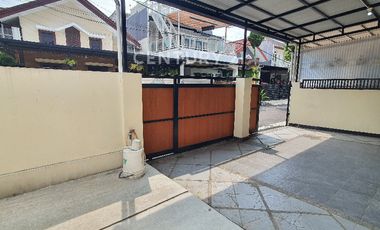 Rumah Luas Ngeblong 1.5Lt Carport 2 Mbl Cluster Arcamanik Bandung
