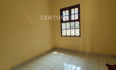 Rumah Luas Ngeblong 1.5Lt Carport 2 Mbl Cluster Arcamanik Bandung