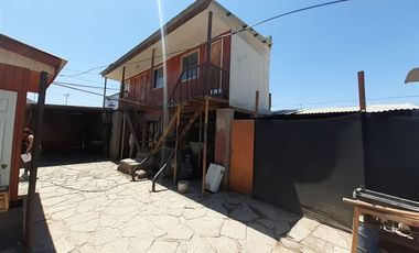 Casa en venta de 6 dorm. en sector Rosario