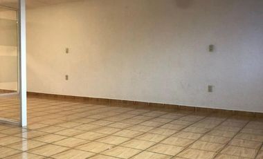 Venta de Edificio en Cuautitlán Izcalli, Fracc. Jardines del Alba