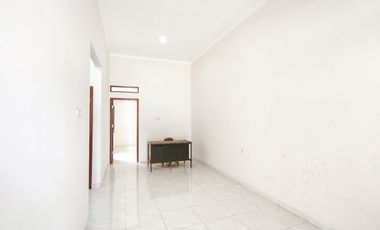 Rumah 15 Mnt ke Gerbang Tol Sentul Barat Siap Huni Dibantu KPR J-37309