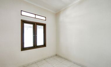 Rumah 15 Mnt ke Gerbang Tol Sentul Barat Siap Huni Dibantu KPR J-37309