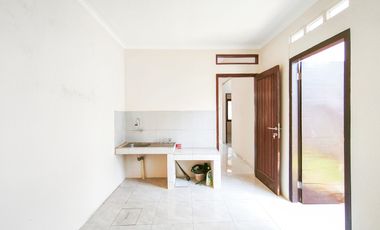 Rumah 15 Mnt ke Gerbang Tol Sentul Barat Siap Huni Dibantu KPR J-37309