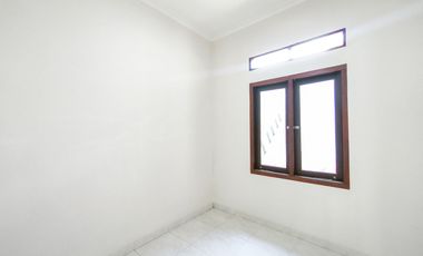 Rumah 15 Mnt ke Gerbang Tol Sentul Barat Siap Huni Dibantu KPR J-37309