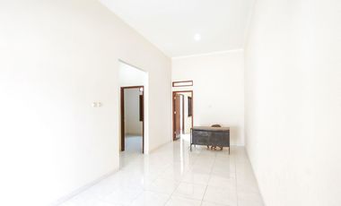 Rumah 15 Mnt ke Gerbang Tol Sentul Barat Siap Huni Dibantu KPR J-37309