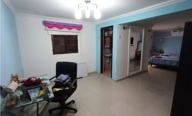 VENTA CASA INDEPENDIENTE BARRIO CHIQUINQUIRA
