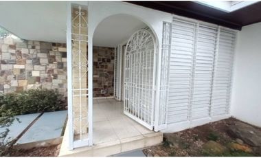 VENTA CASA  COMERCIAL 1500M2 OBARRIO, 5REC