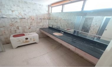 VENTA CASA  COMERCIAL 1500M2 OBARRIO, 5REC