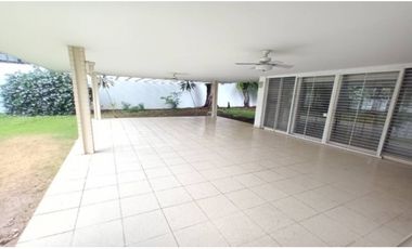 VENTA CASA  COMERCIAL 1500M2 OBARRIO, 5REC