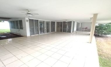 VENTA CASA  COMERCIAL 1500M2 OBARRIO, 5REC