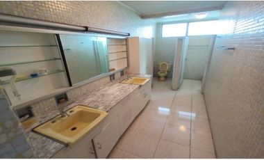 VENTA CASA  COMERCIAL 1500M2 OBARRIO, 5REC