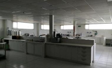 VENTA GALPON USO INDUSTRIAL, SECTOR CARCELEN INDUSTRIAL