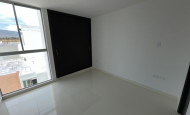 apartamento en venta en prados del este. Cod V5606