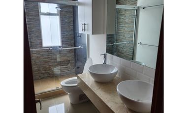 Se Alquila Apto 185 Mts L.B Coco del Mar USD$1,700,oo