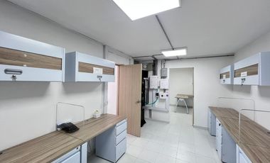 casa-local en arriendo en alto prado. Cod A93392