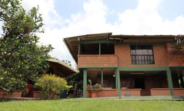 casa campestre en venta en arabia. Cod V17791