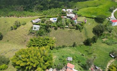 casa campestre en venta en arabia. Cod V17791