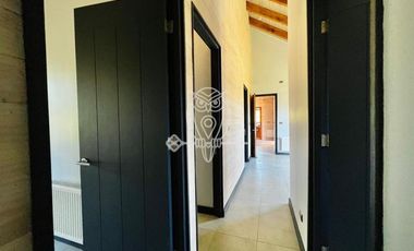 Casa en venta 4 dorm. en Villarrica