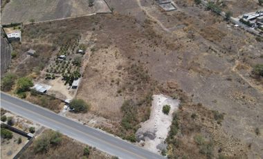 TERRENO EN VENTA A BORDO DE CARRETERA 