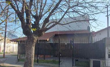 Casa en venta en Lanus Oeste