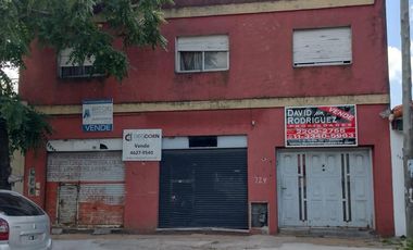 CASA DE 4 AMBIENTES A REFFACIONAR EN VENTA - MORON SUR