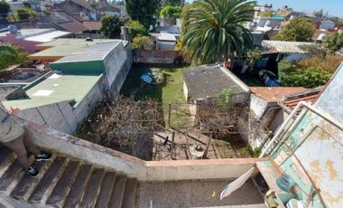 CASA DE 4 AMBIENTES A REFFACIONAR EN VENTA - MORON SUR
