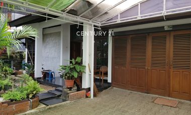Rumah Minimalis Terawat Di Setramuni Bandung