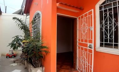Vendo BARATA casa más suite. NORTE. ACUARELAS DEL RIO. Conjunto cerrado con puerta eléctrica.