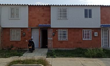 Casa De 2 Niveles Para Remodelar En Candelaria, Valle Del Cauca