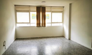 oficina en arriendo en edificio molino piso 3. Cod A11704