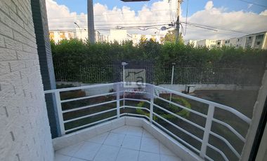 COD. 957 - SE ARRIENDA APARTAMENTO - BARRIO:  ALTOS DE CAÑAVERAL CAMPESTRE