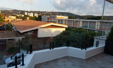casa-local en venta en barrio blanco. Cod V11102