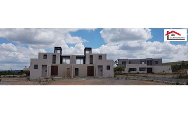 VENTA DE TERRENO EN EL DESARROLLO HABITACIONAL 