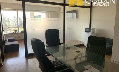 Oficina en Arriendo en Edificio Centro La Dehesa